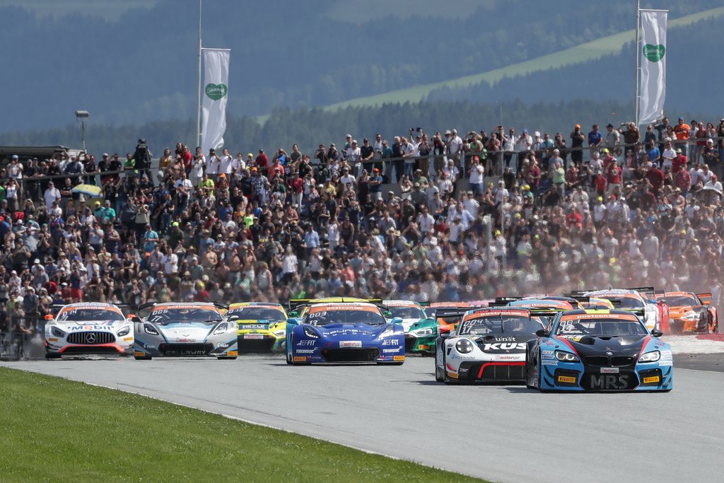 Nicolai Sylvest forrest i feltet på Red Bull Ring - Den position holdt han og teamkammeraten Jens Klingmann